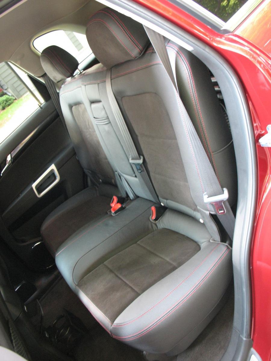 Интерьер Saturn Vue Red Line 2008 года  (фото 38 из 48)